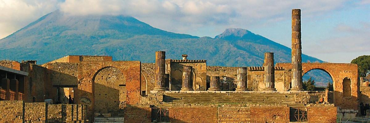 Exclusively for Solo Travelers - Pompeii, Sorrento & the Bay of Naples